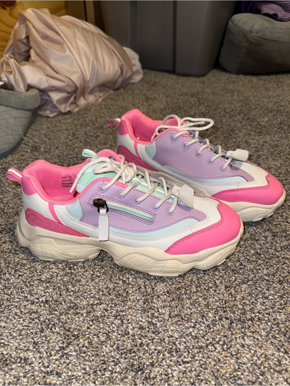NWOB Berness Pastel Platform Chunky Sneakers